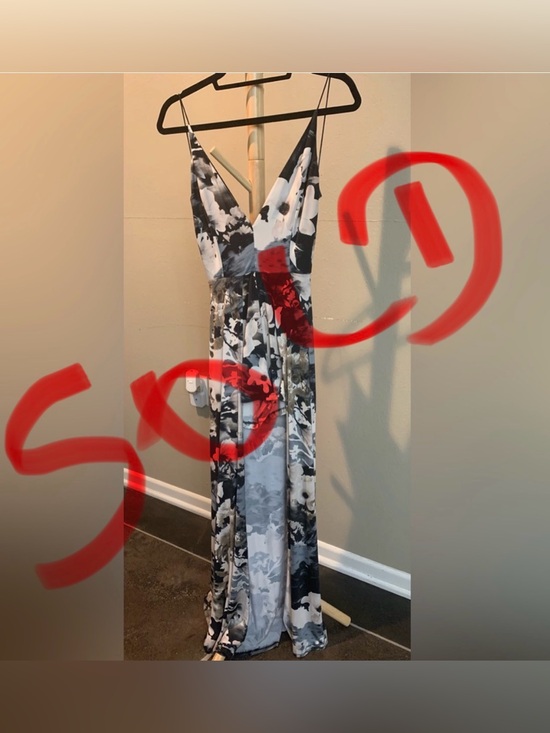 Dresses & Skirts - 💥 Lovely Day romper dress